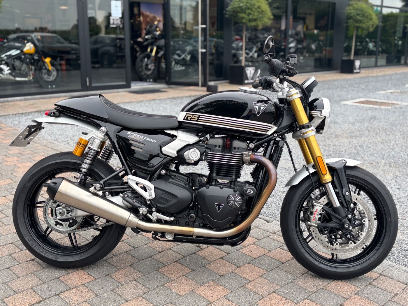Speed Twin 1200 RS Sapphire Black